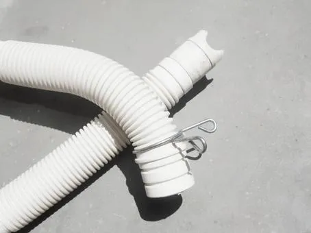 洗濯機の排水ホースをお掃除